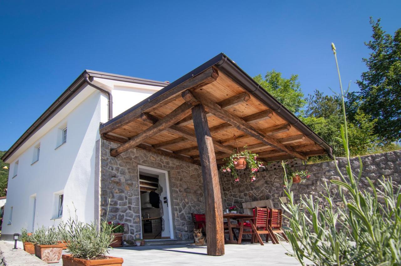'villa Fani' With Jacuzzi *